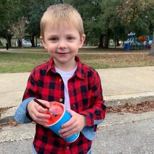 Meet your Posher, Lauren